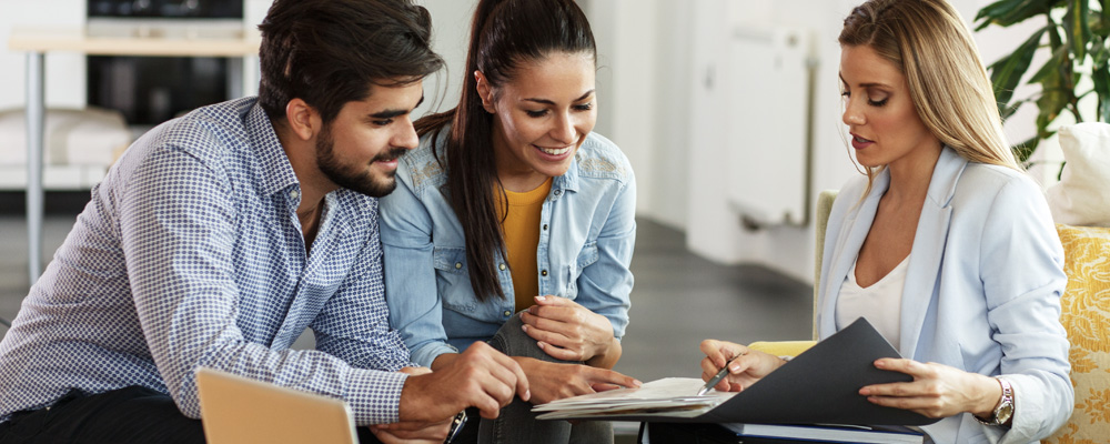 Transitioning from Real Estate Agent to Insurance Agent: What You Need to Know
